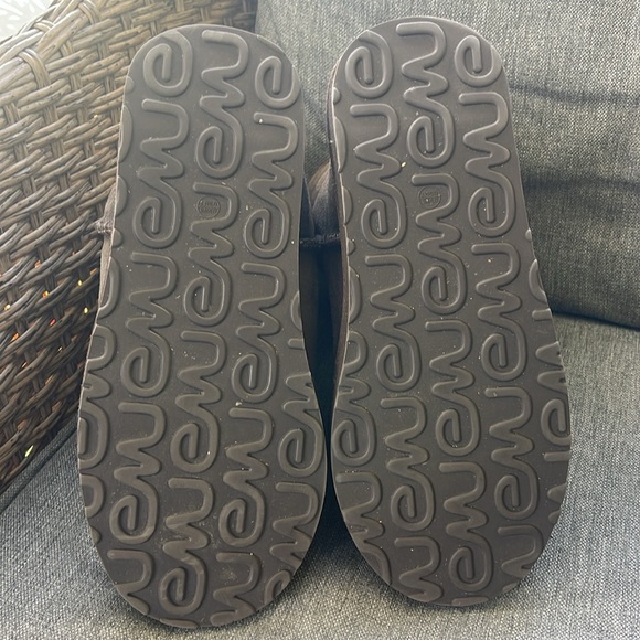 Emu Brown Boots. Brand New. W8 - Picture 5 of 6